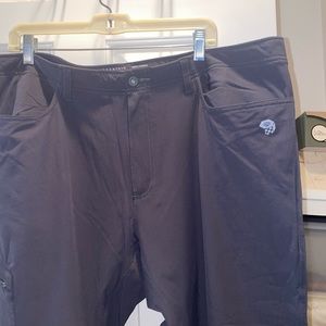 NWOT Mountain Hardwear Pants